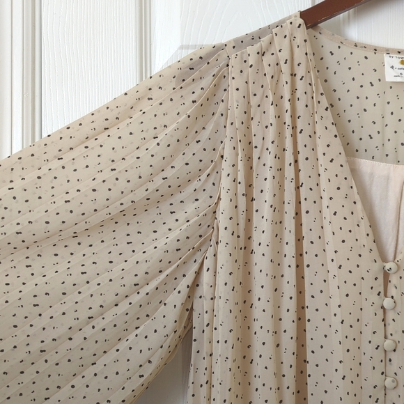 By Together Speckled Half Buttoned Long Balloon Sleeve Mini Shift Dress Cream S - Picture 4 of 14